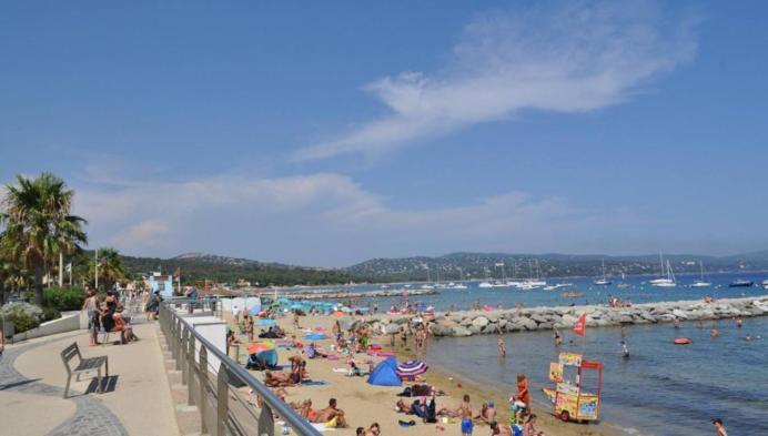 Spacious Marina & See View Appartment Cavalaire-sur-Mer Bagian luar foto